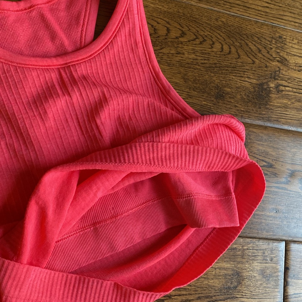Lululemon Ribbed Tank Top - Picture 4 of 4